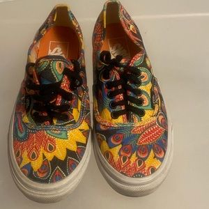 Women’s size 7 Peacock print Vans